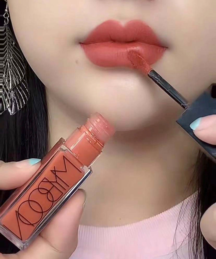 1 , lazy lipstick-FloweryConcubine