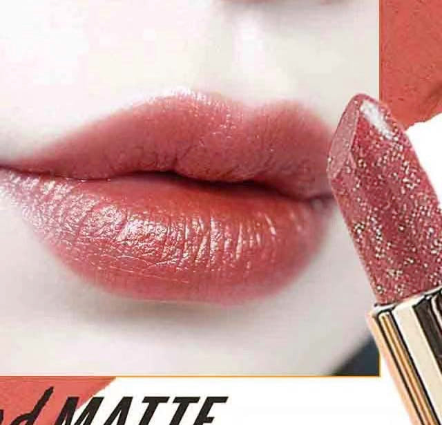 1 color,lipstick