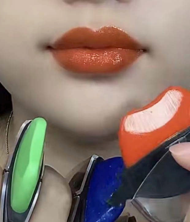 1 color,lazy lipstick