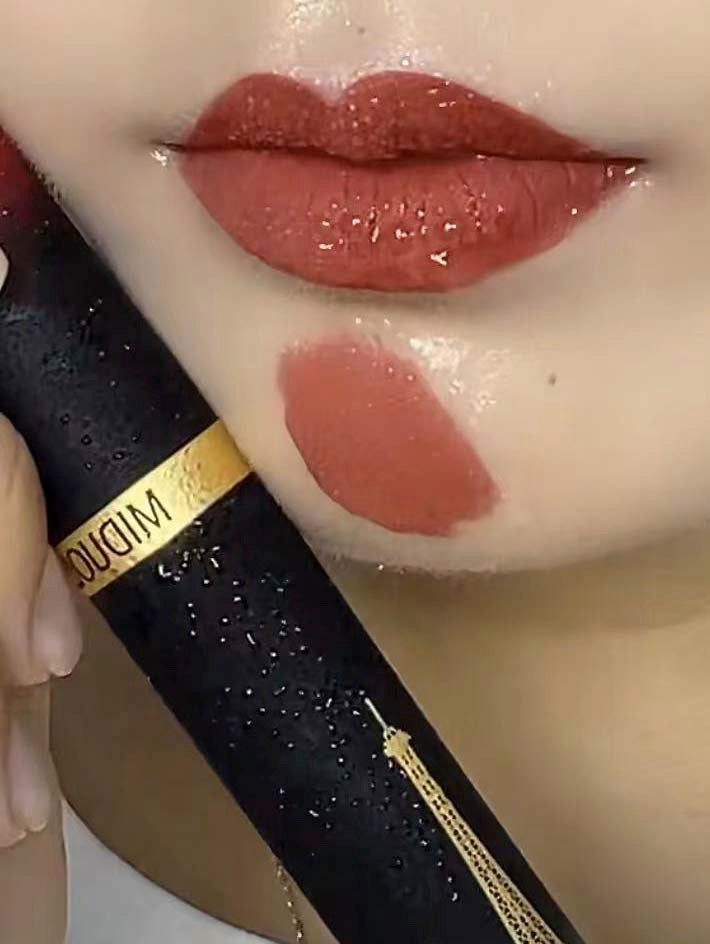 1 color,lipgloss