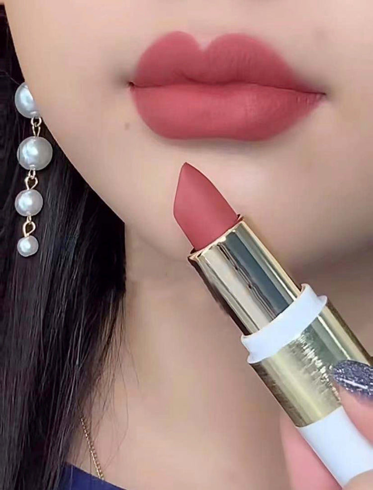 1 color,lipstick