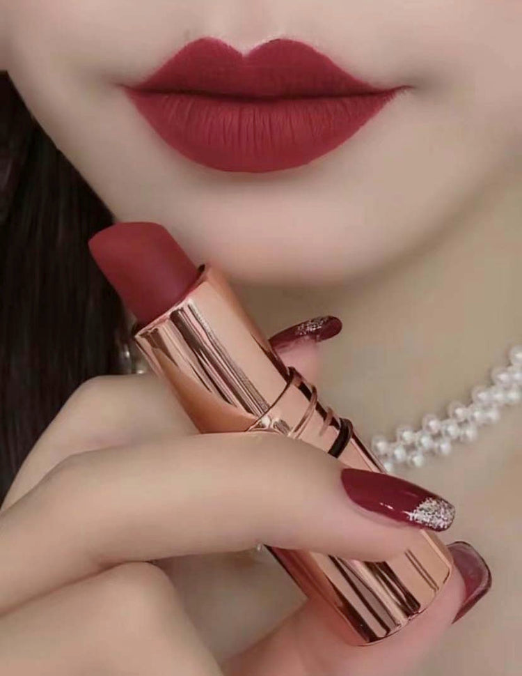 3, lipstick