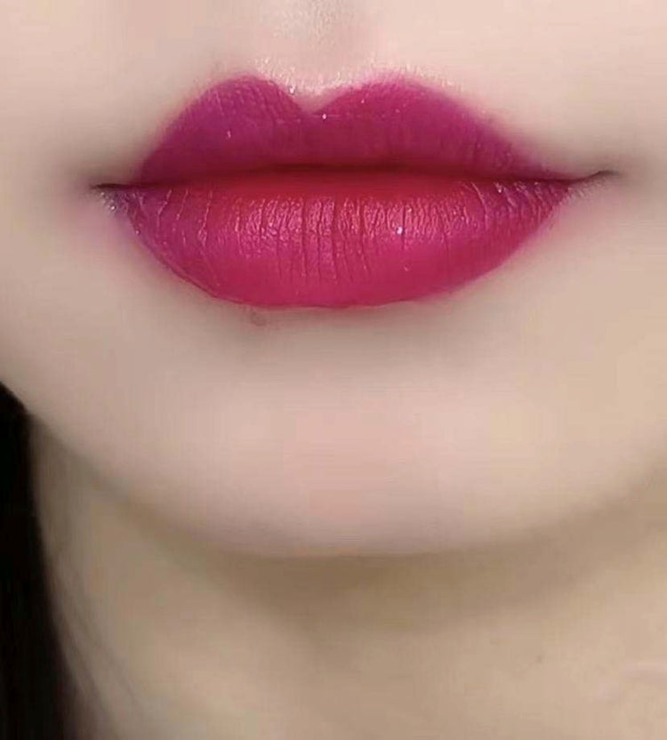 1 color,lipstick