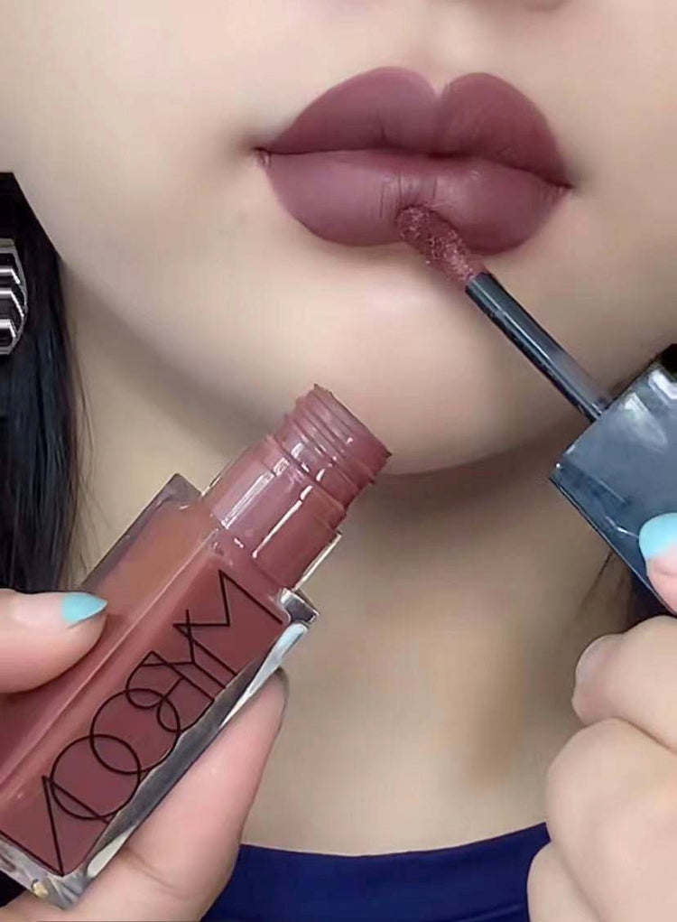 1 , lazy lipstick-FloweryConcubine