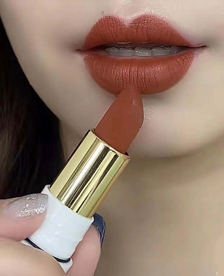 1 color,lipstick