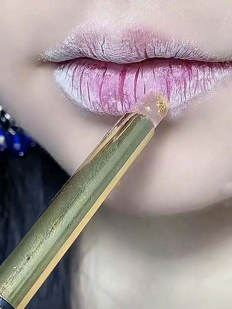 1,lipcare -FloweryConcubine