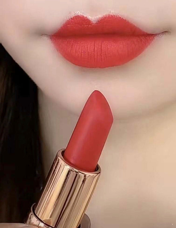 1 color,lipstick