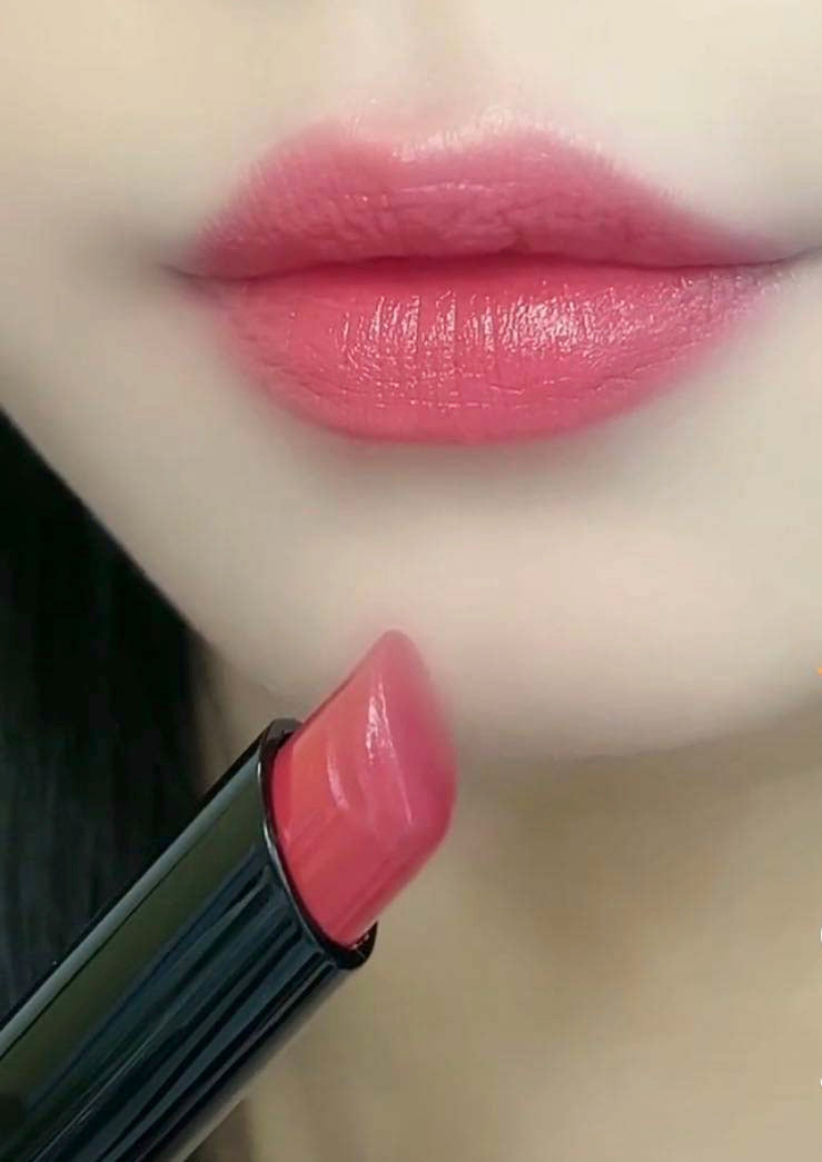 1 color,lipstick
