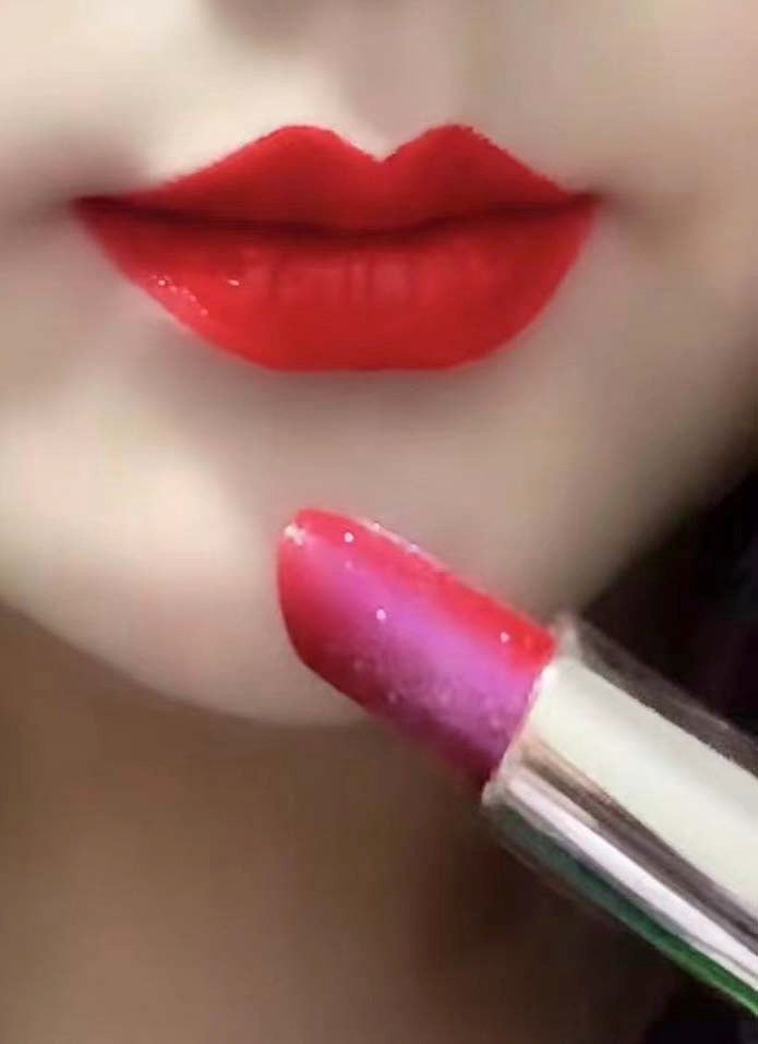 1 color,lipstick
