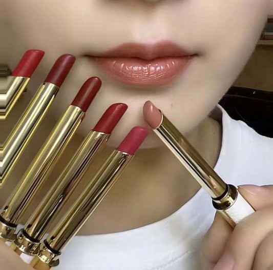 1,pen lipstick
