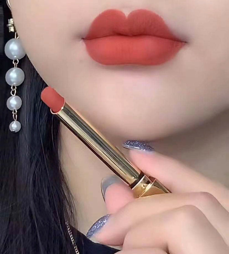 1,pen lipstick  |FloweryConcubine