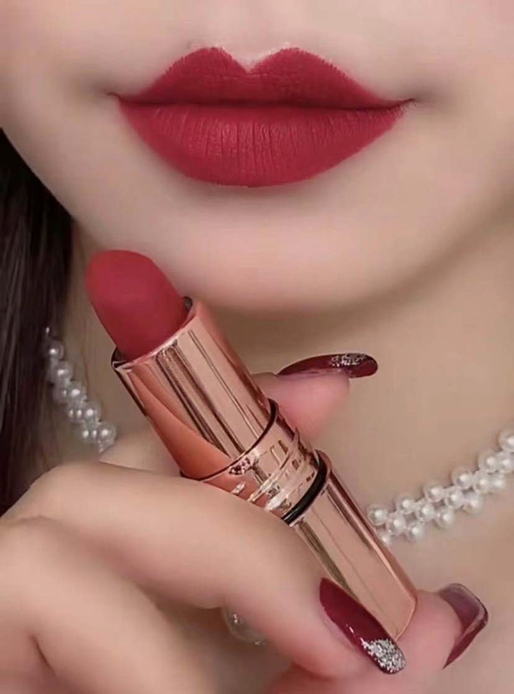 3, lipstick