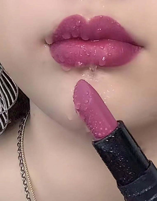 1 color,lipstick