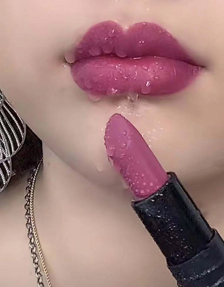 1 color,lipstick