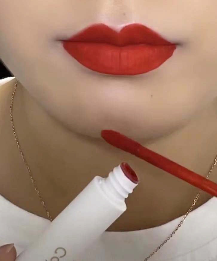 1 color,bl lipgloss