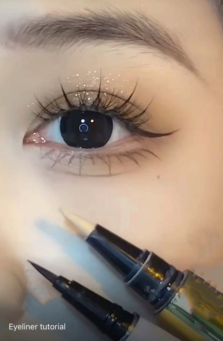 1 color,eyeliner