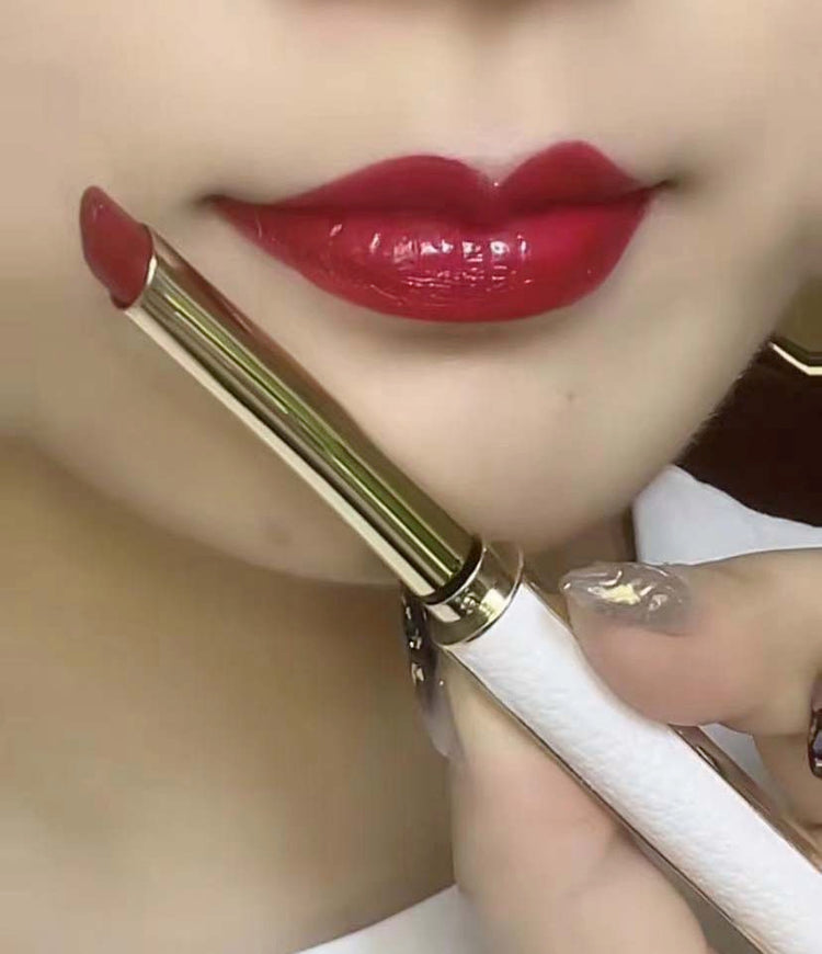 1,pen lipstick