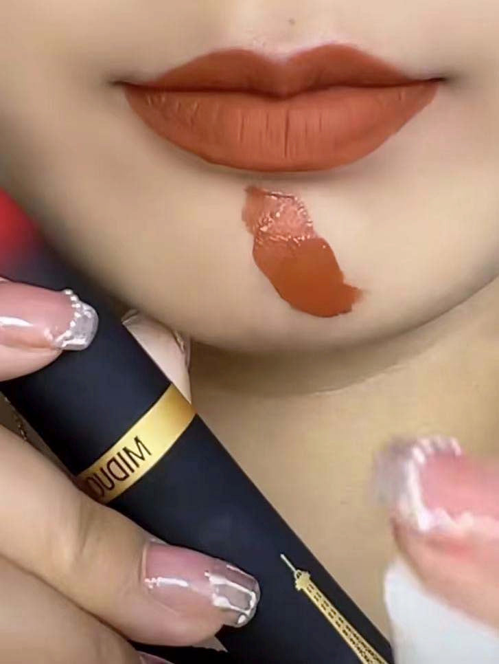 1 color,bl lipgloss