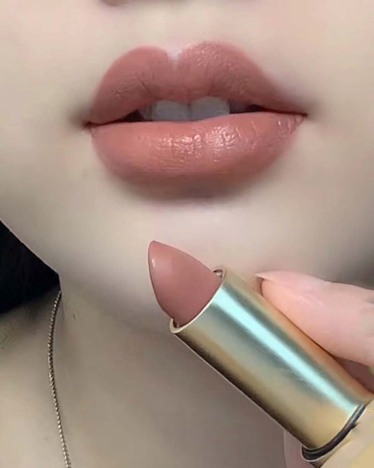 1 color,lipstick