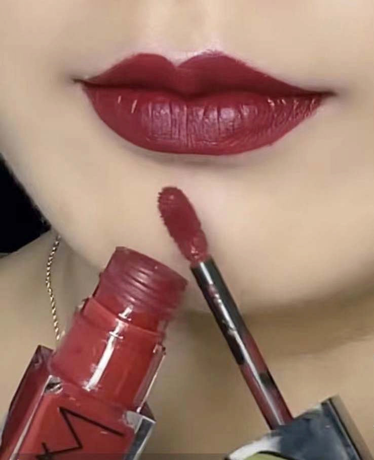 1 color,lipgloss