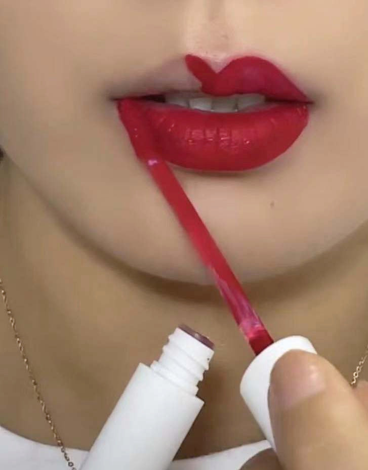 1 color,bl lipgloss