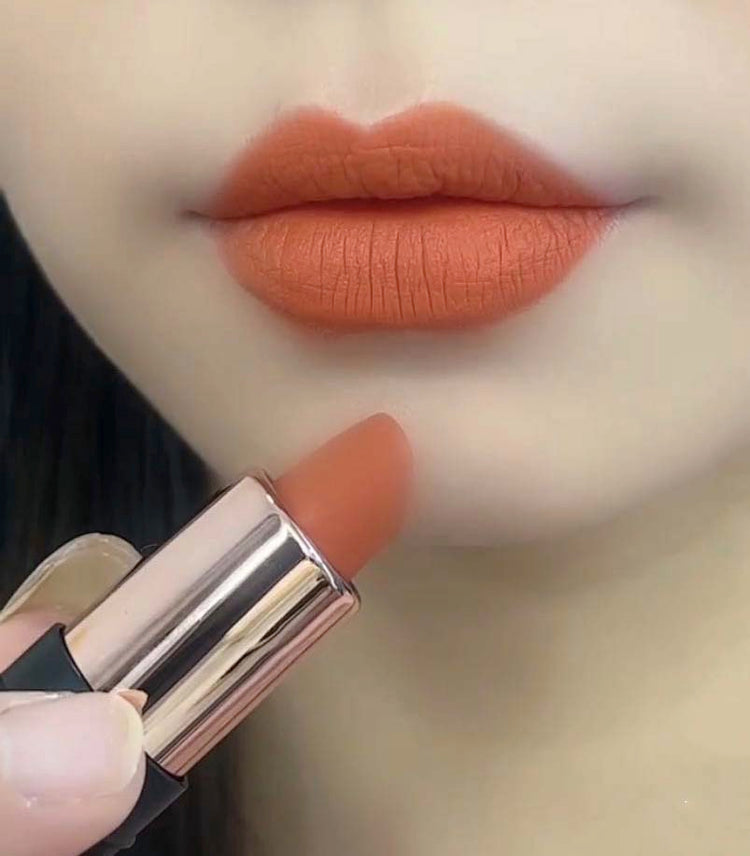 1 color,lipstick