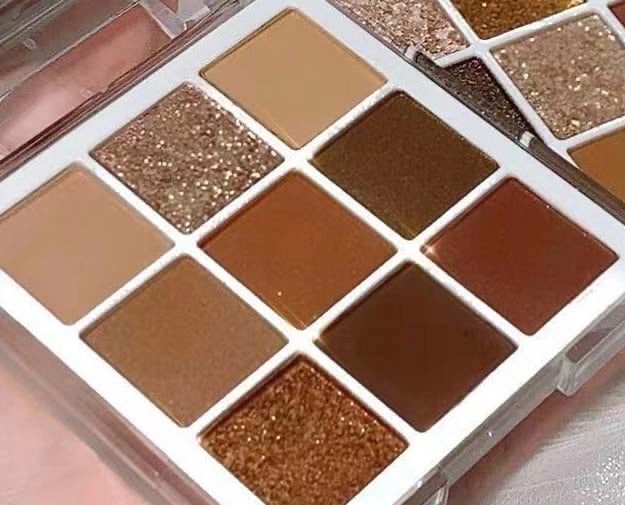 8 colors eyeshadow