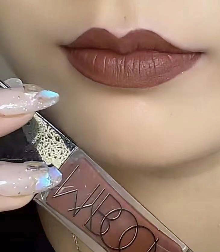 1 color,lipgloss
