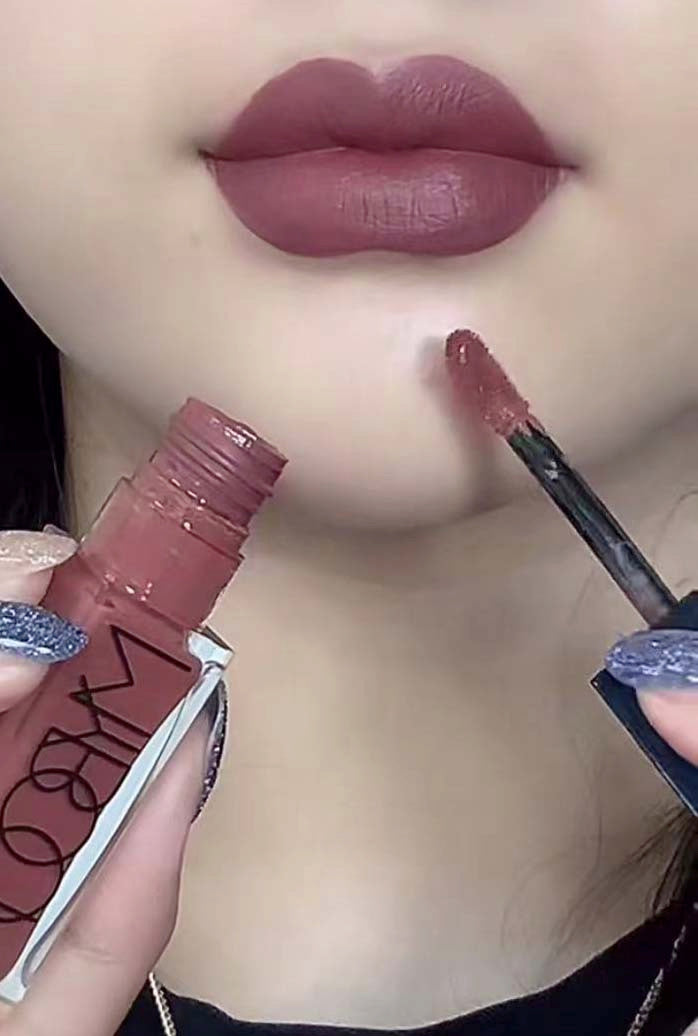 1 color,lipgloss