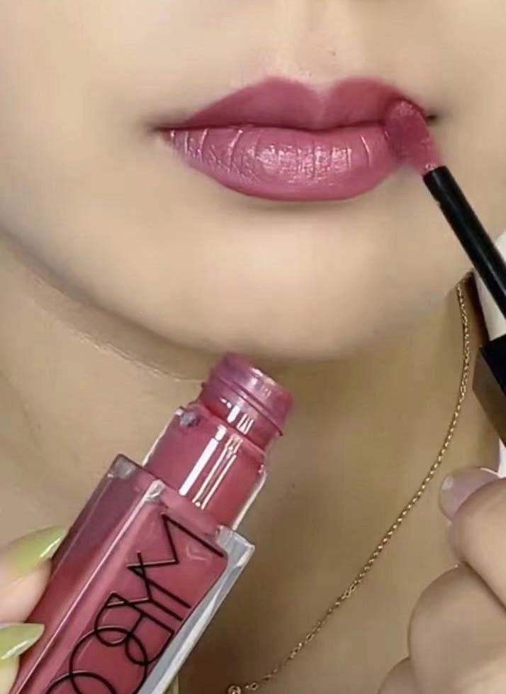 1 color,lipgloss