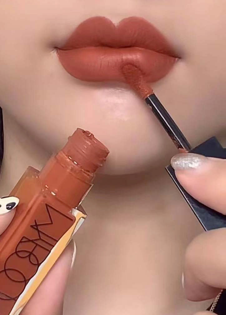 1 color,lipgloss