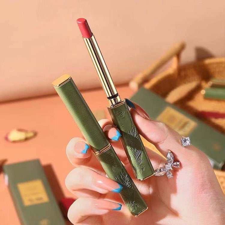 1,pen lipstick