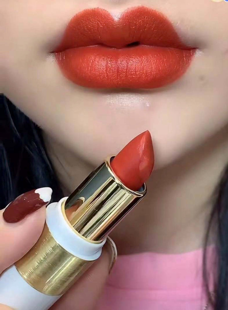 1 color,lipstick