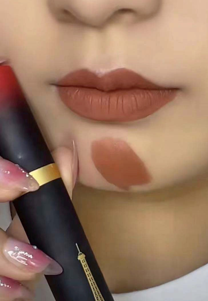 1 color,lipgloss