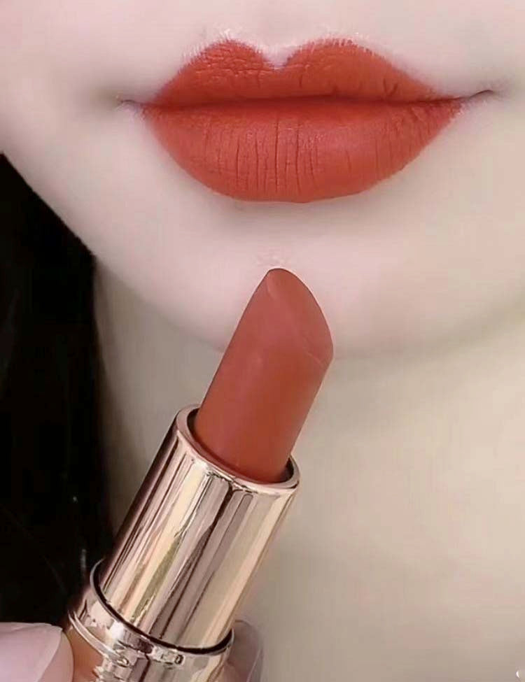 1 color,lipstick