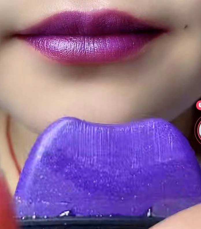 2,,lazy lipstick