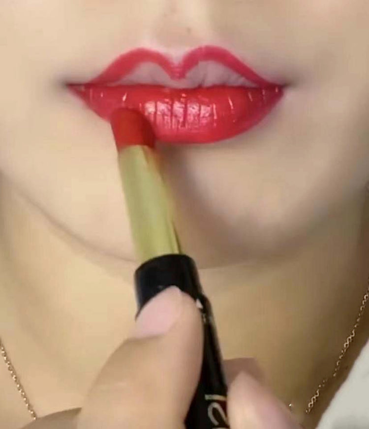 1 color,lipliner|FloweryConcubine