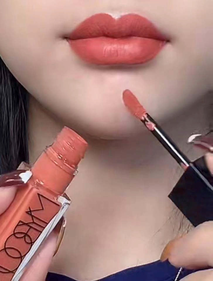 1 color,lipgloss