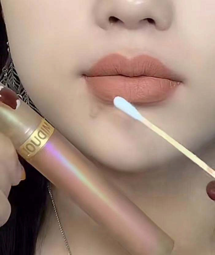 1,lipgloss|FloweryConcubine