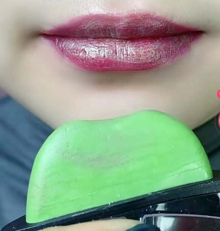 2,,lazy lipstick
