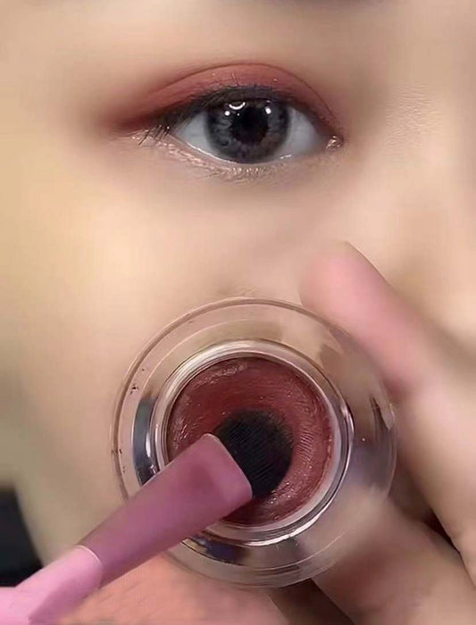 1-color eyeshadow is easy to color -FloweryConcubine