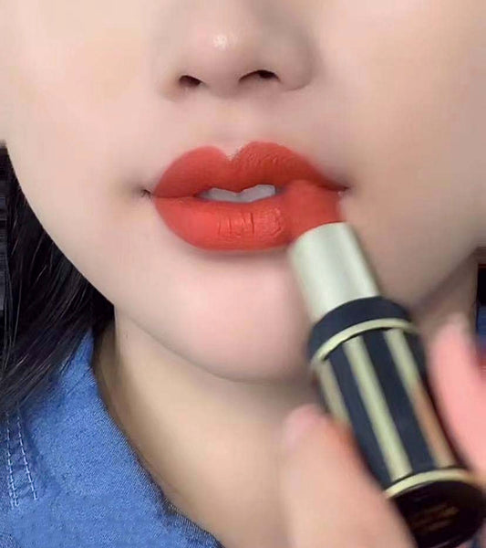 1,lipstick