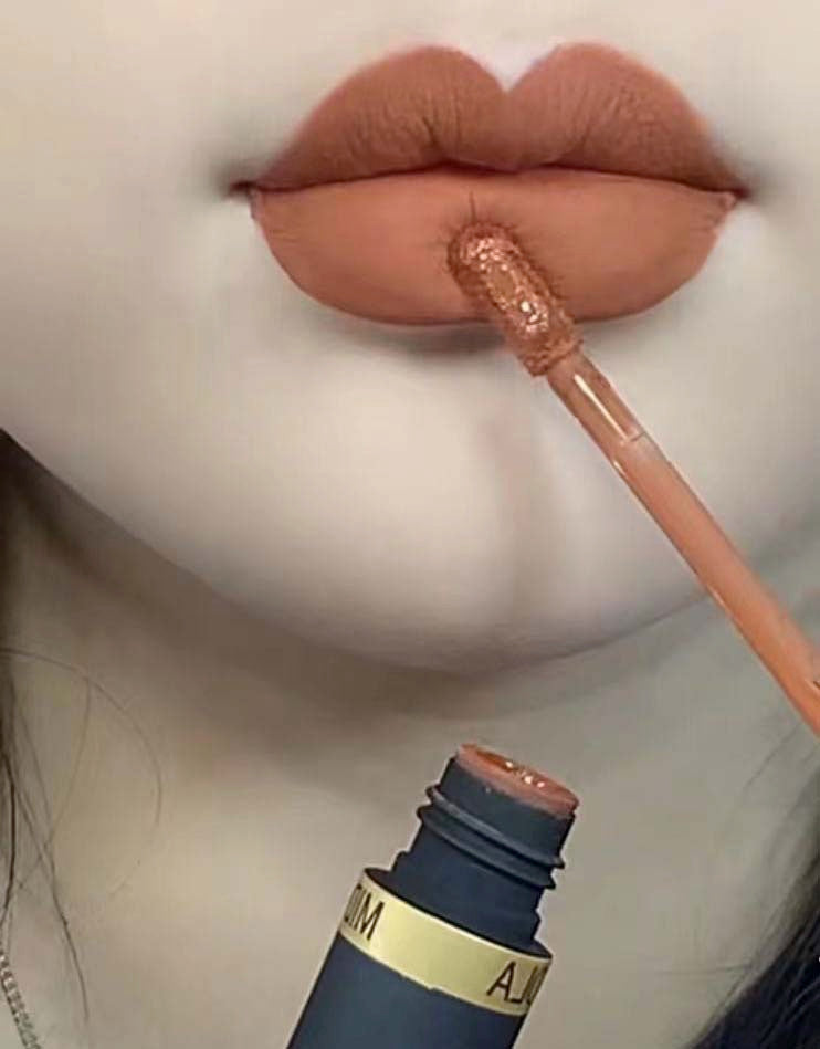 1 color,lipgloss-FloweryConcubine