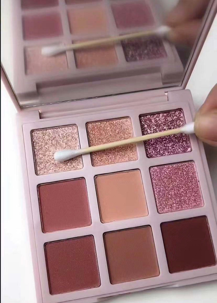 eyeshadow