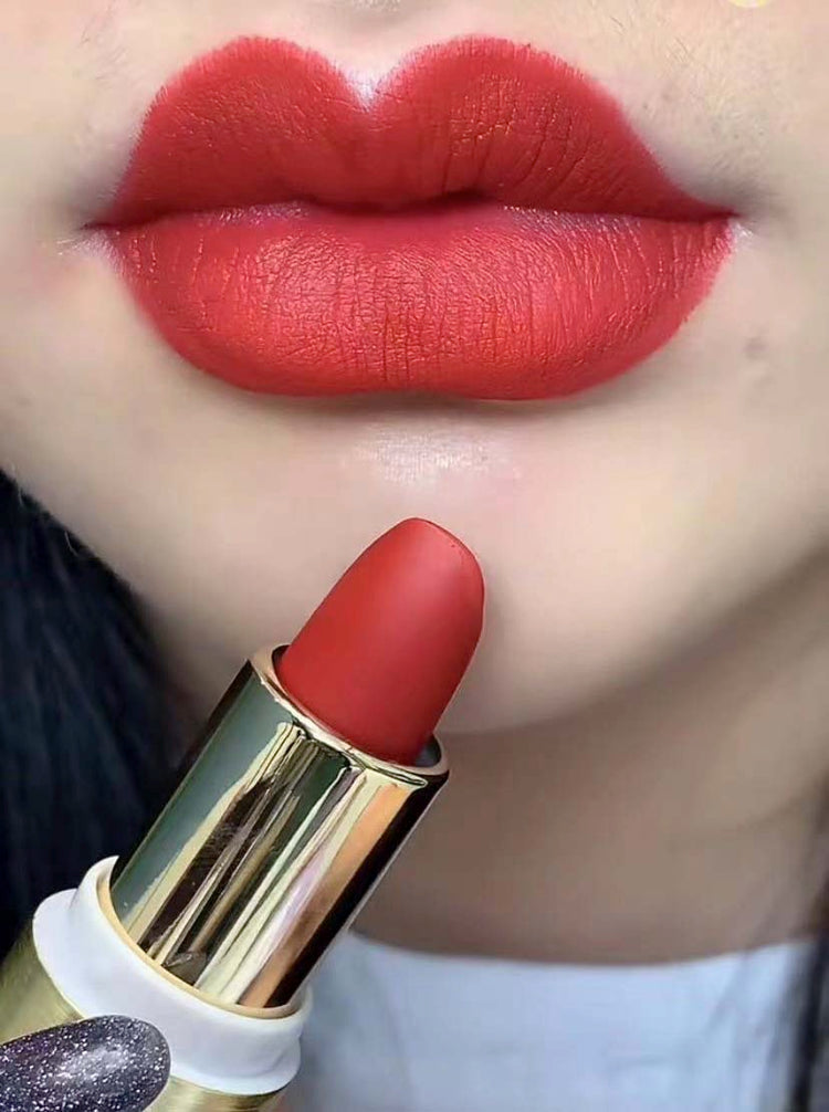 1 color,lipstick